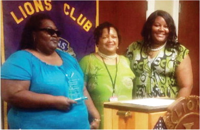 Blind West Memphis woman earns achievement award
