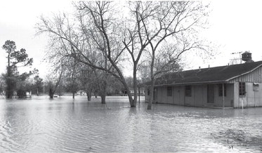 Earle residents keeping dry despite heavy rains